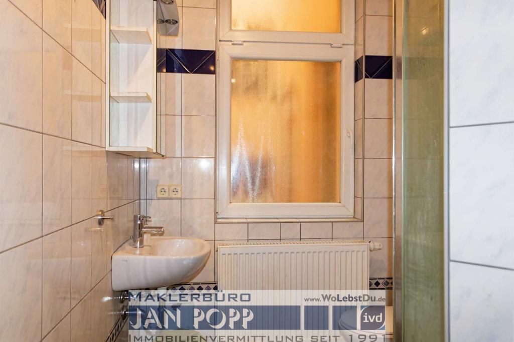 Wohnung mit Einbauküche und Stellplatz - Photo 5