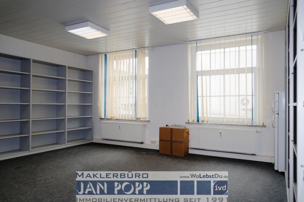 Büro3