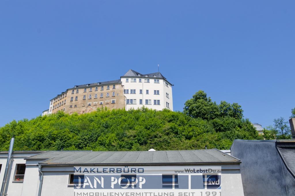 Blick vom Balkon zum Oberen Schloss