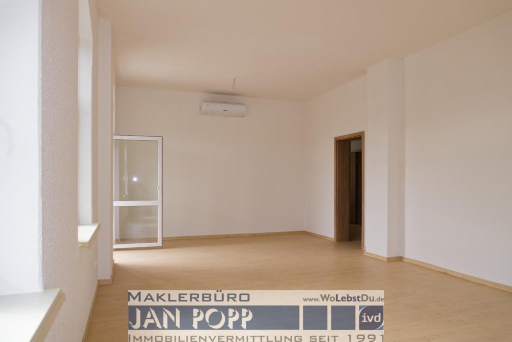 Südbalkon mit Panoramablick - Erstbezug nach energetischer Sanierung - Photo 5