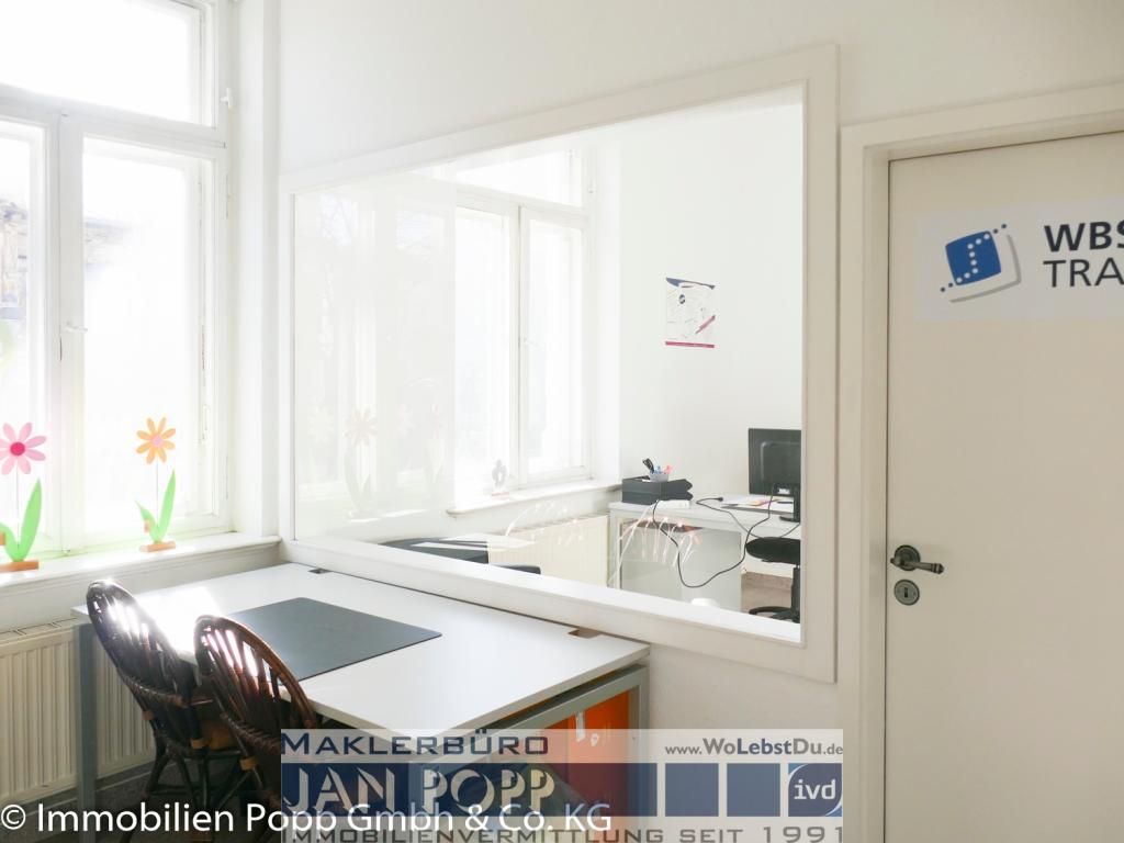 Zimmer mit Trennwand