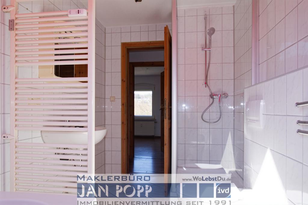 Preiswerte Maisonettewohnung mit Dachschrägen - Photo 1