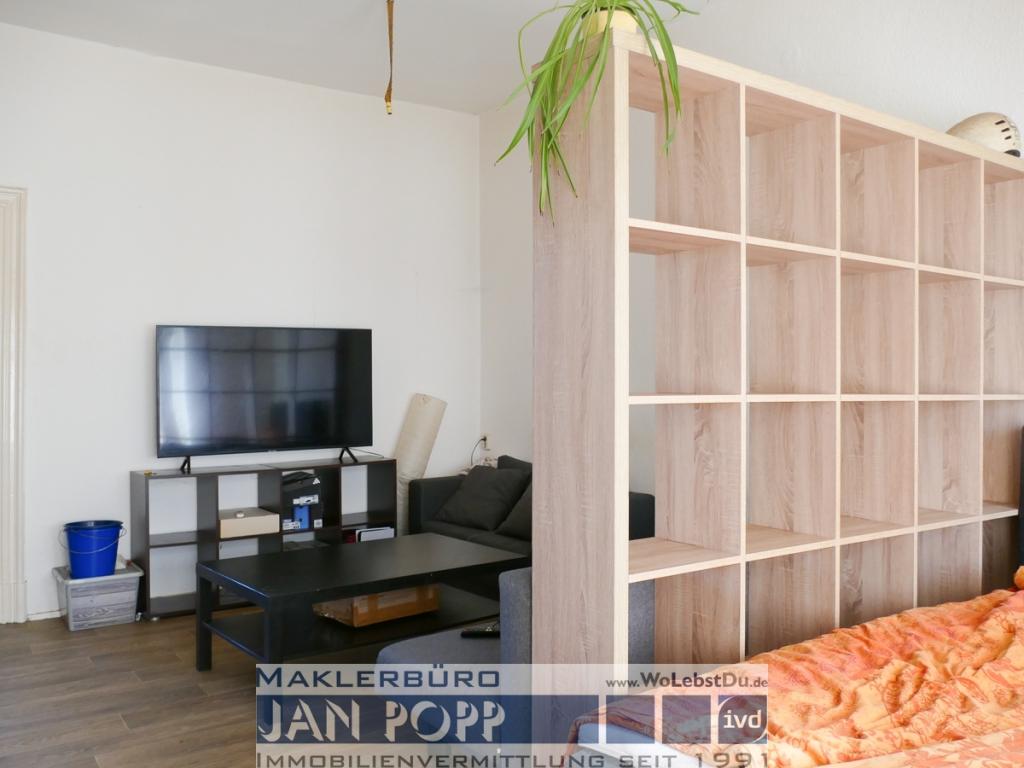 Geräumige Etagenwohnung in Zentrumsnähe - Photo 2