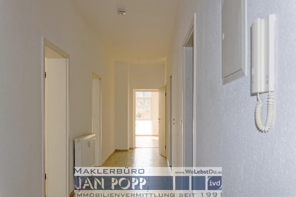 Frisch renovierte 4-Zimmerwohnung mit Terrasse - Foto 5
