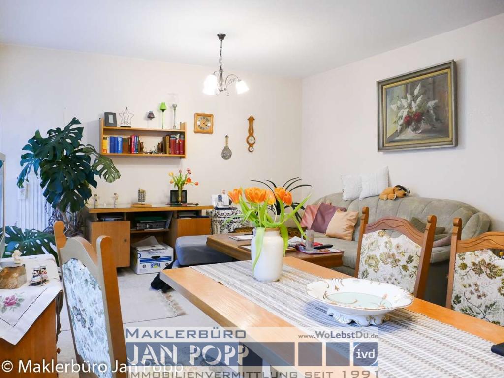Attraktive 2-Zimmer-Wohnung in ruhiger Wohnlage von Greiz mit Westbalkon & Tiefgaragenstellplatz - Foto 1