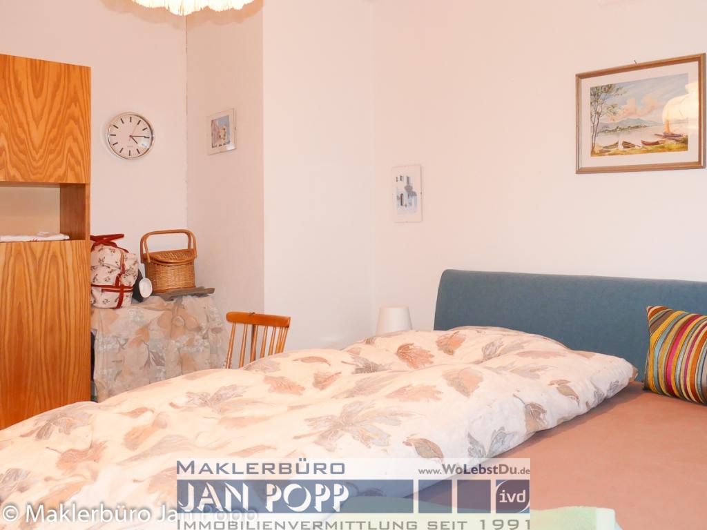 Attraktive 2-Zimmer-Wohnung in ruhiger Wohnlage von Greiz mit Westbalkon & Tiefgaragenstellplatz - Foto 3