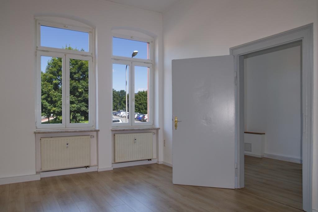 Wohnen zwischen zwei Einkaufsmärkten - Foto 2