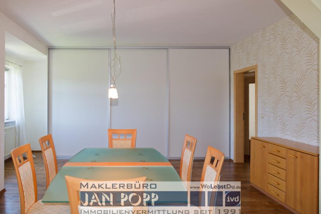 Teilmöblierte Wohnung mit Einbauküche - Foto 2