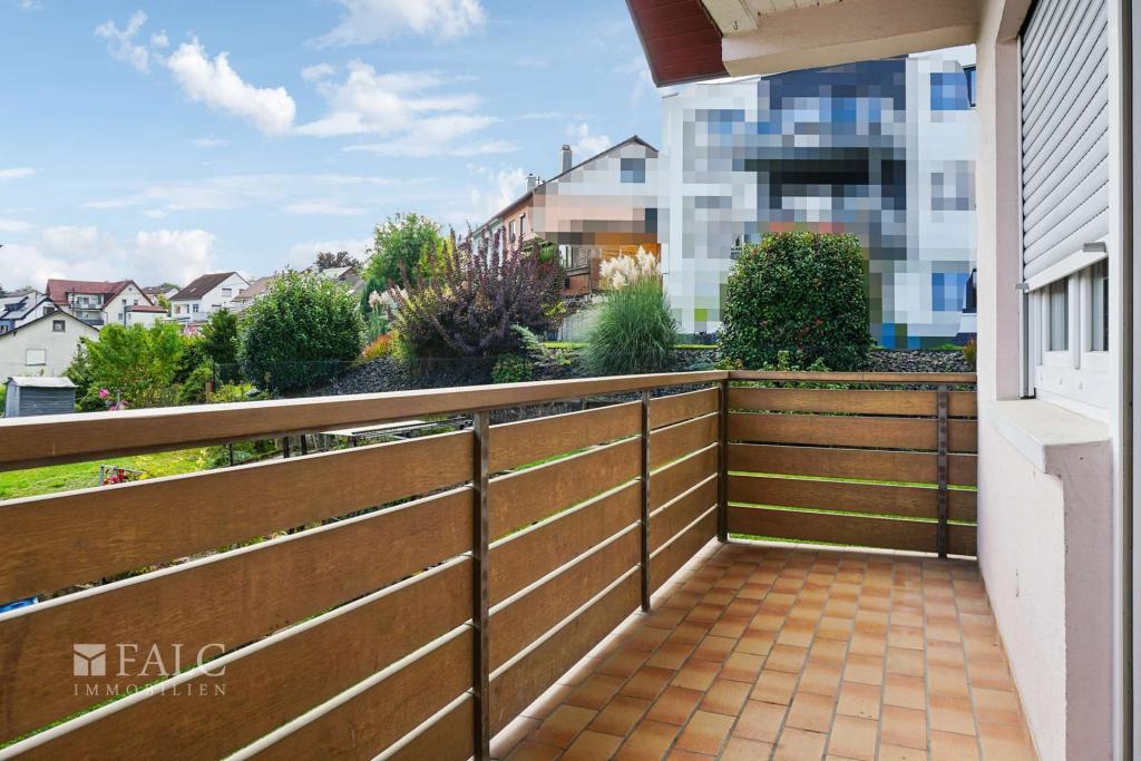 Balkon OG