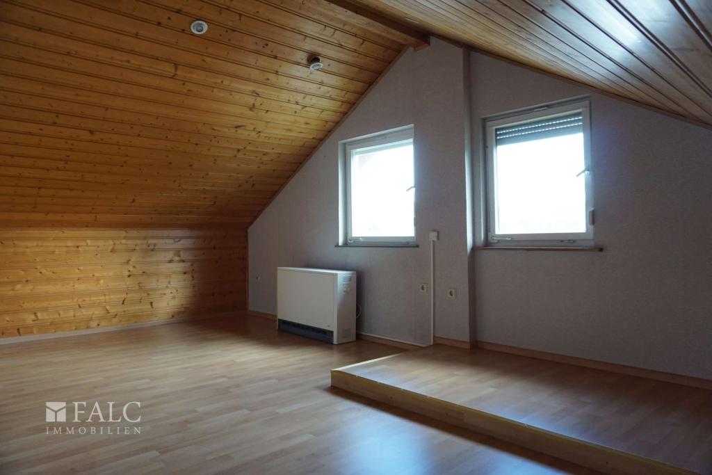 Schlafzimmer DG