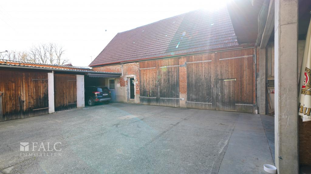 Viel Platz für den Fuhrpark