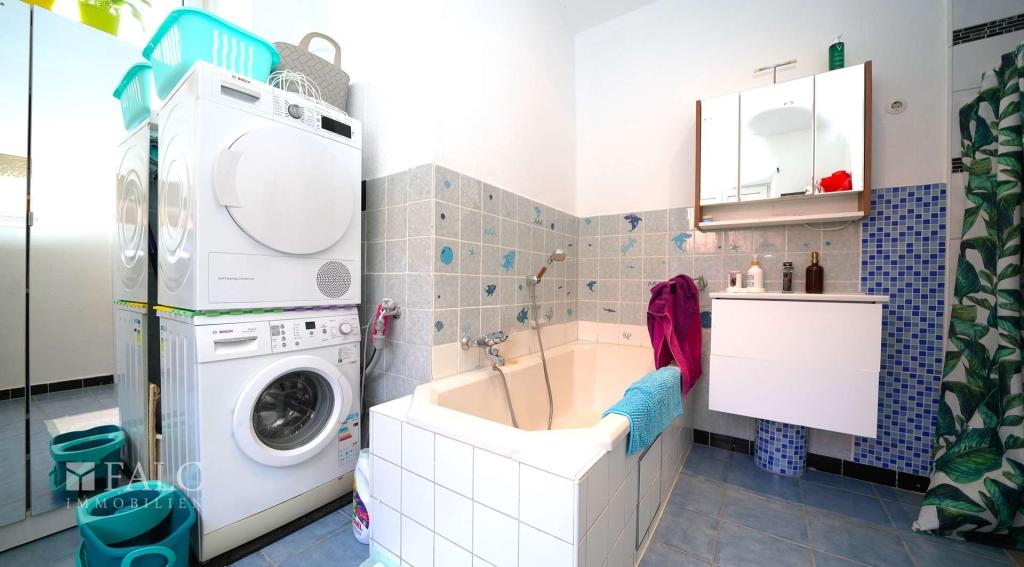 Badezimmer EG