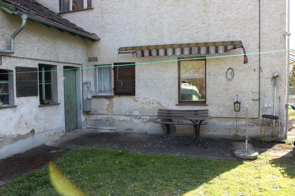 Terrasse und Anbau