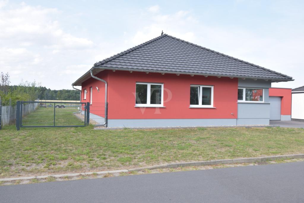 Haus mit Hofzufahrt
