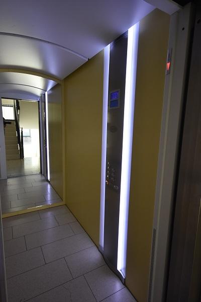 Aufzug bis Kellergeschoss