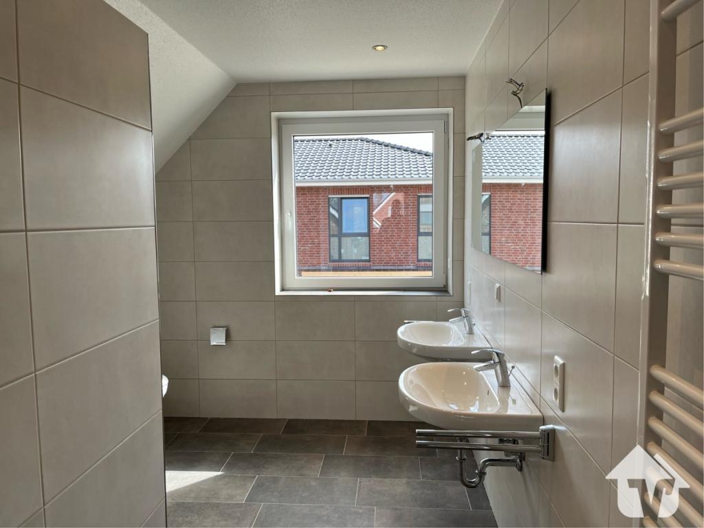 Großzügige Haushälfte, neuwertig, neu zu vermieten… - Foto 5