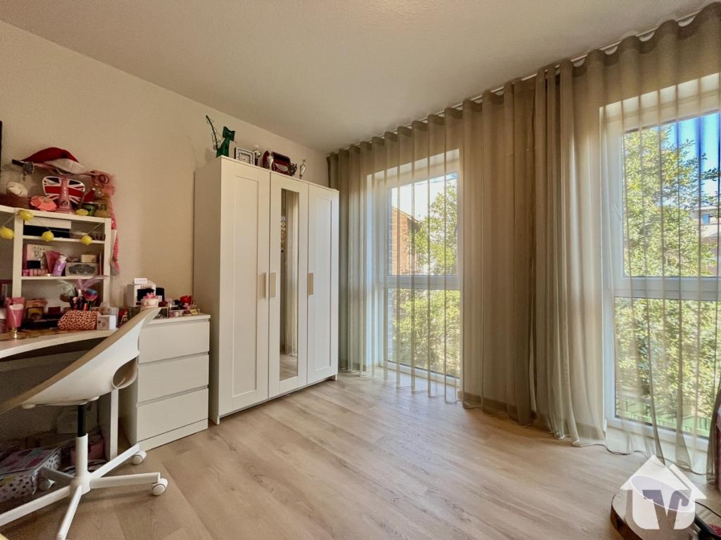 Schlafzimmer 2