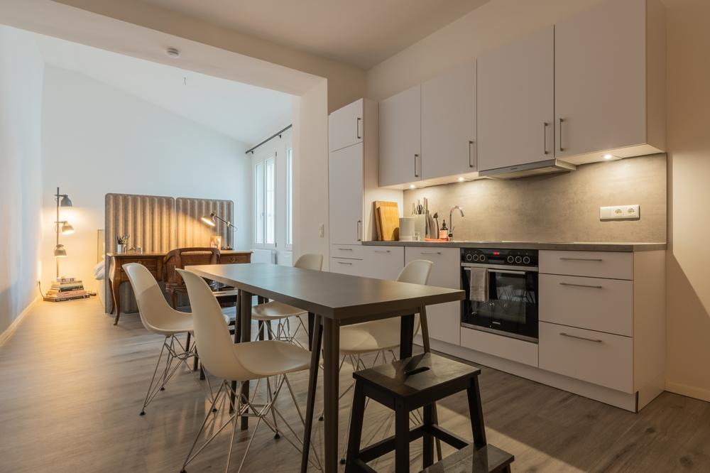 Bestens aufzuteilen! 1-Zimmer-Appartement mit sehr großzügigen Wohn-Schlafbereich und Duschbad - Foto 4