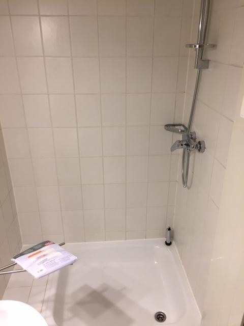 Studentenappartement in zentraler Stadtlage - nur 1 km von der Universität entfernt - - Photo 3