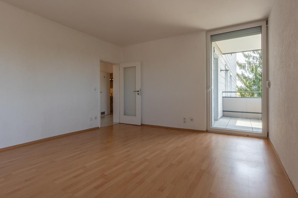 Praktisch geschnittene 2-Zimmer-Wohnung mit separater Küche und Balkon in Passau Rittsteig - Foto 2