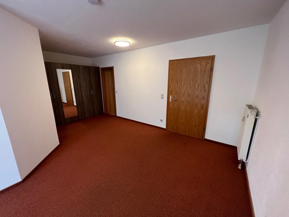 Wohnen im Lindental! 2-Zimmer-Wohnung mit Wannenbad und Balkon - Photo 1