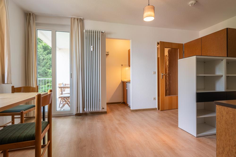 Beziehbares Studentenappartement! in ruhiger Stadtlage mit EBK, Tageslichtduschbad und Balkon - Foto 1