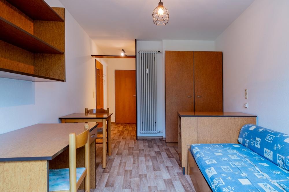 Beziehbares Studentenappartement ruhiger Stadtlage – nur 1 km von der Universität entfernt - Foto 1