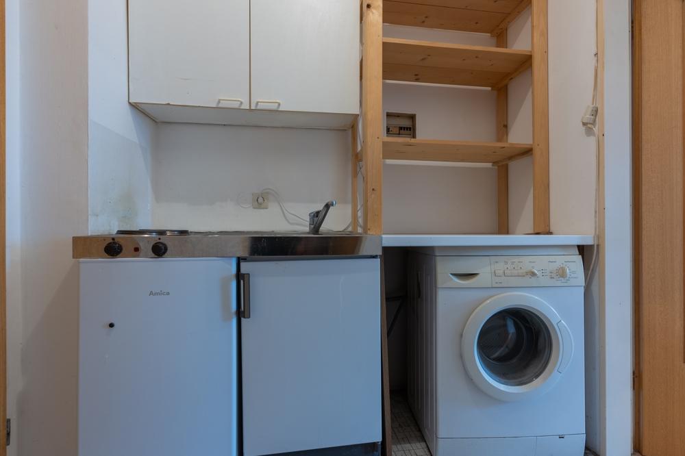 Gute Infrastruktur: 1-Zimmer-Appartement in Passau Auerbach mit Duschbad und EBK - Photo 2