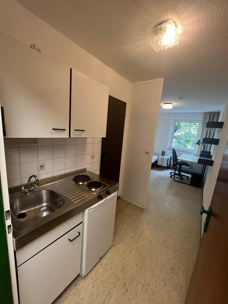 Studentenappartement in ruhiger und top zentraler Stadtlage – nur 500 m von der Universität und dem Zentrum entfernt - Foto 4
