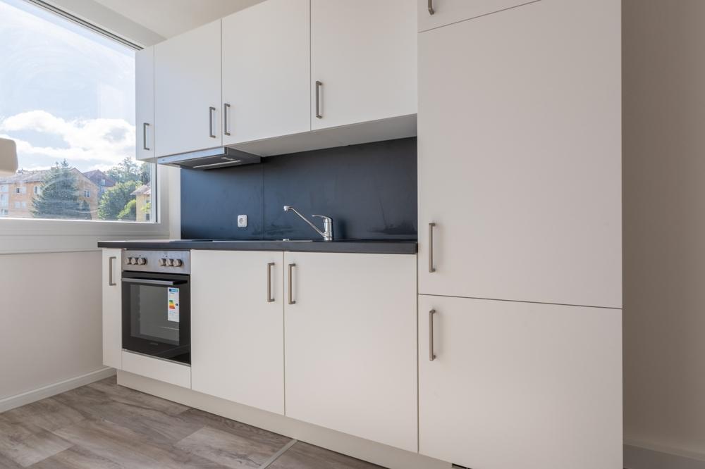 Komplett saniert in bester Lage! 2-Zimmer-Wohnung mit Balkon, Duschbad & EBK - Foto 5