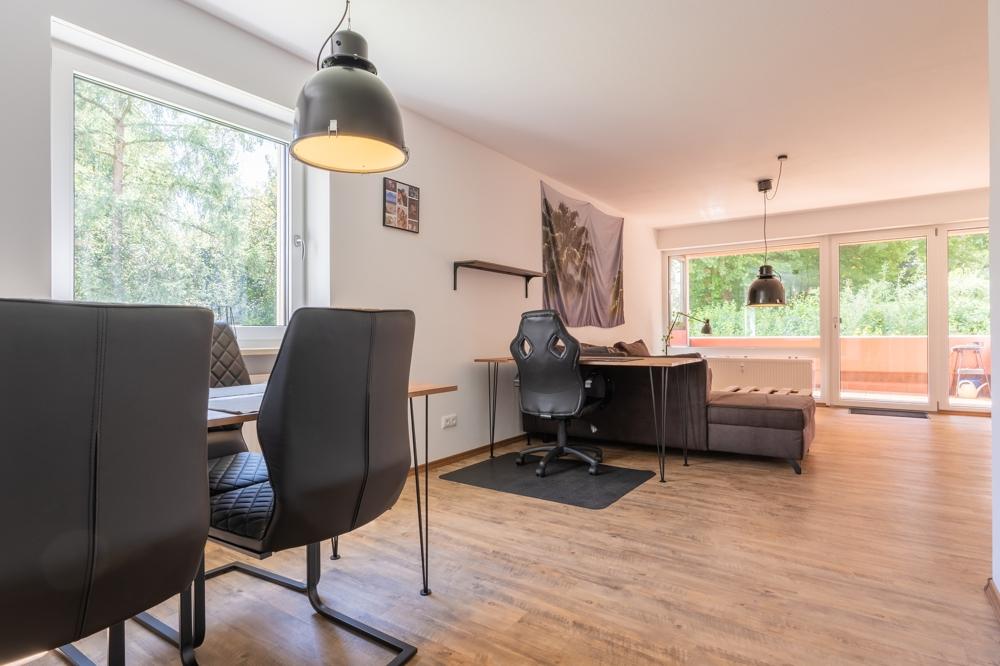 Top ausgestattet in der Passauer-Innstadt 2,5-Zimmer-Wohnung mit moderner Einbauküche und Sonnenloggia - Foto 3