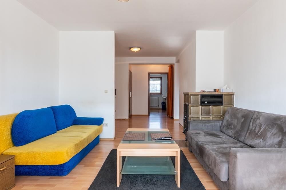 Solide 3-Zimmer-Wohnung in absolut ruhiger Lage mit Balkon & Festgarage in Salzweg - Photo 2
