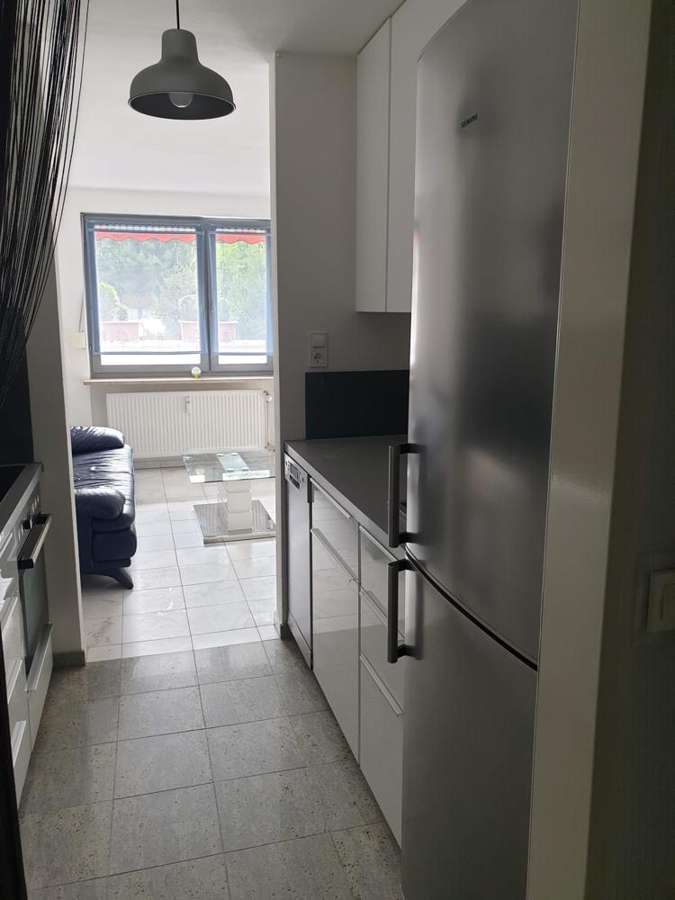 Vollmöbliert wohnen nähe Klinikum 1,5-Zimmer-Wohnung mit Duschbad, EBK und Terrasse - Photo 5