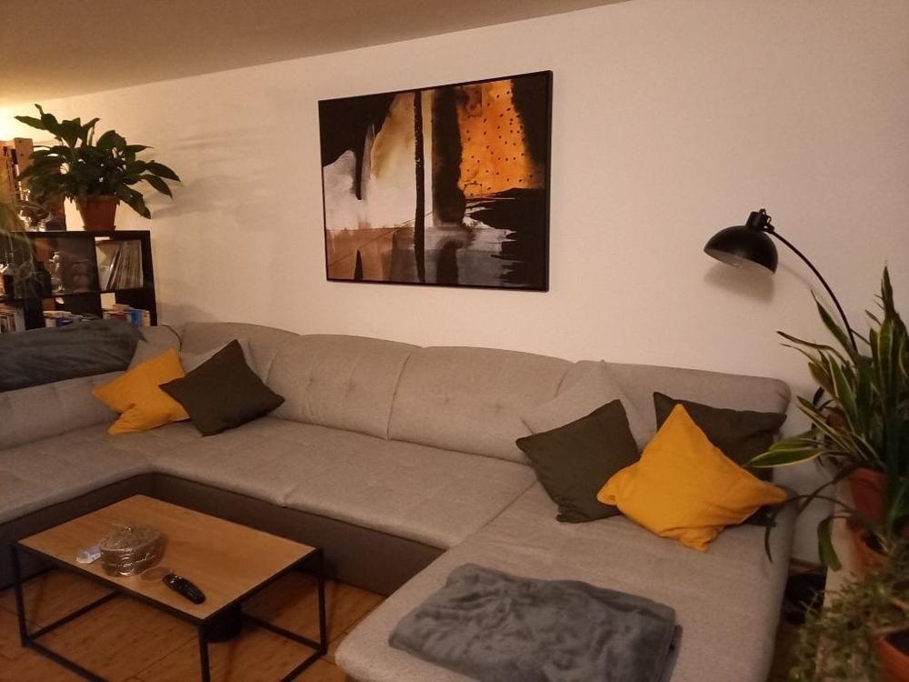 Passau – Innstadt – Göttweiger Straße 2-Zimmer-Wohnung mit offenen Wohn-Kochbereich, Wannenbad und Balkon - Foto 1