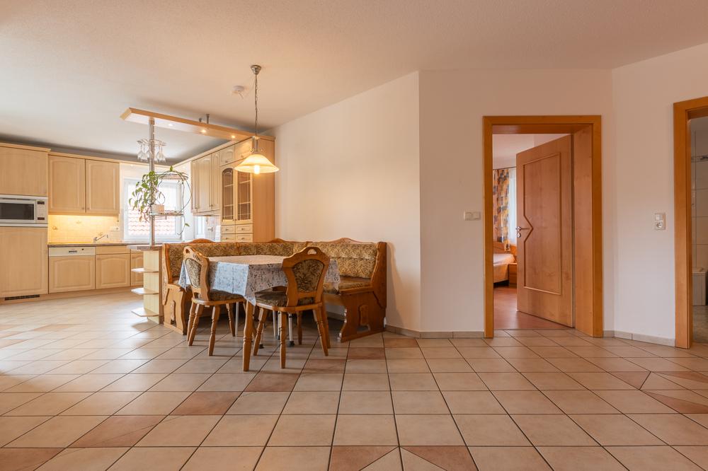 Offen-Wohnen in Tiefenbach 3-Zimmer-Erdgeschosswohnung mit Tageslichtbad, Balkon und EBK - Photo 5