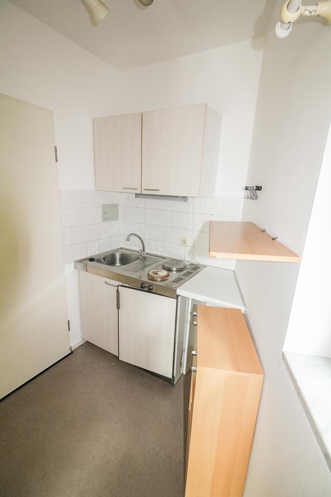1-Zimmer-Studentenappartement mit Balkon in Passau-Innstraße/ gegenüber der Universität - Photo 2