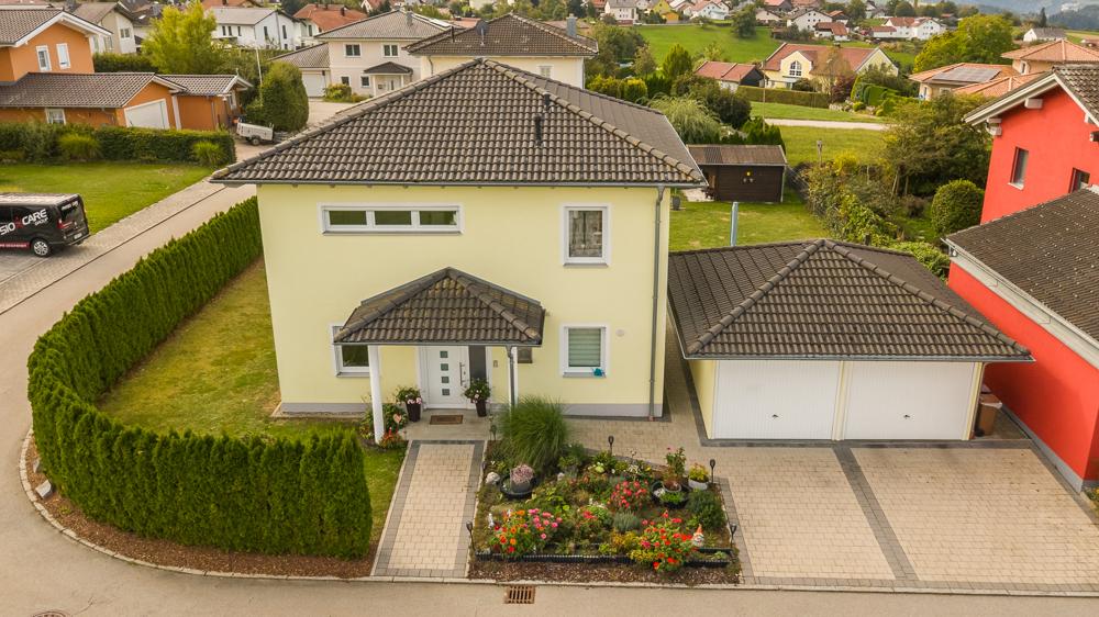 Wohn und Leben in Thyrnau Einfamilienhaus mit 4-Zimmern, Tageslichtbad und Terrasse - Foto 4