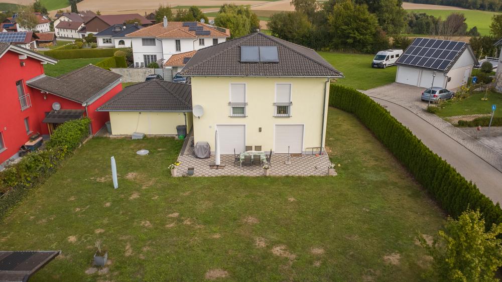 Wohn und Leben in Thyrnau Einfamilienhaus mit 4-Zimmern, Tageslichtbad und Terrasse - Foto 2