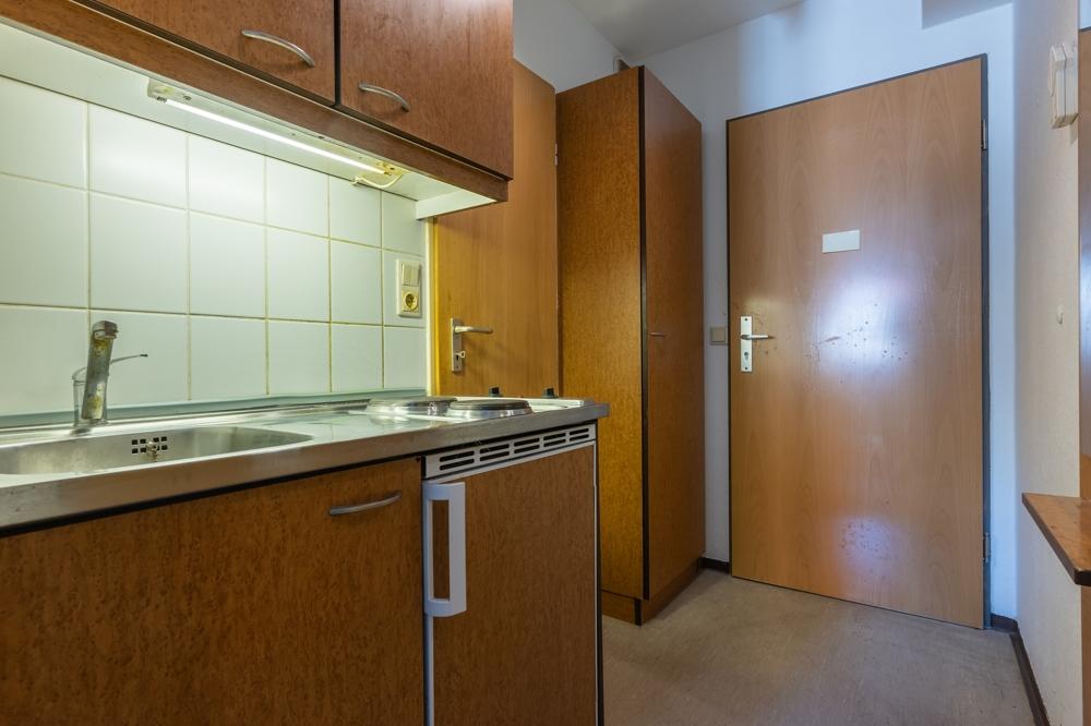 1-Zimmer-Studentenappartement in zentrumsnaher Wohnlage – 5 Gehminuten von der Uni entfernt - Photo 3