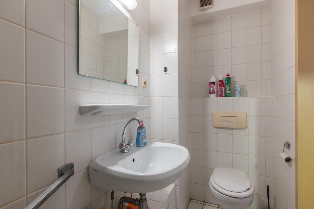 1-Zimmer-Studentenappartement in zentrumsnaher Wohnlage – 5 Gehminuten von der Uni entfernt - Photo 5