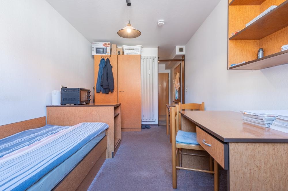 1-Zimmer-Studentenappartement in zentrumsnaher Wohnlage – 5 Gehminuten von der Uni entfernt - Photo 2