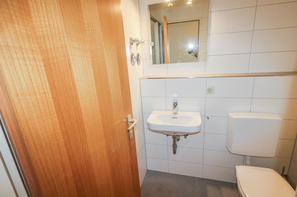 Großzügiges Studentenappartement in der Neuburger Str. / 5 Gehminuten zur neuen Mitte - Photo 3