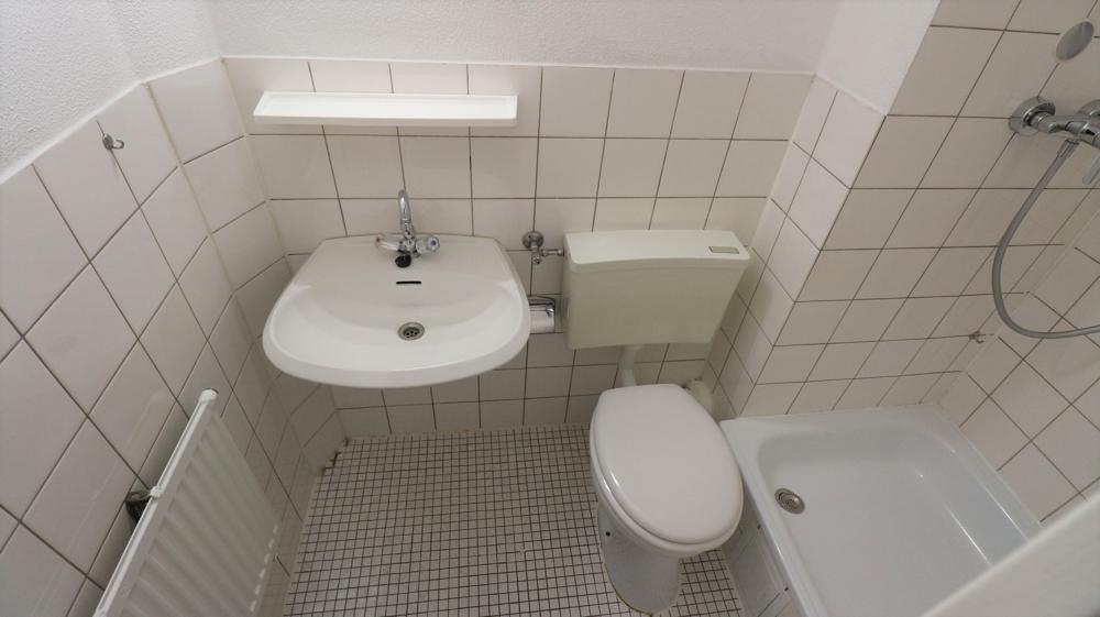 Studentenappartement in top zentraler Stadtlage – nur 500 m zur Universität und dem Zentrum - Foto 4