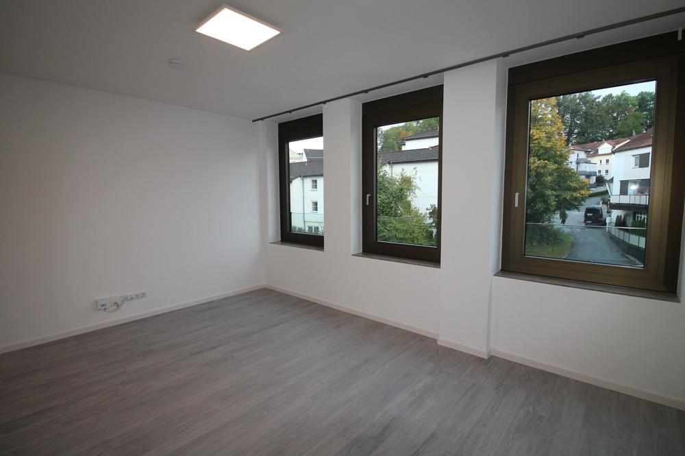 TOPP LAGE NÄHE UNI | Neuwertiges 1-Zimmer-Appartement mit Duschbad und EBK - Foto 2