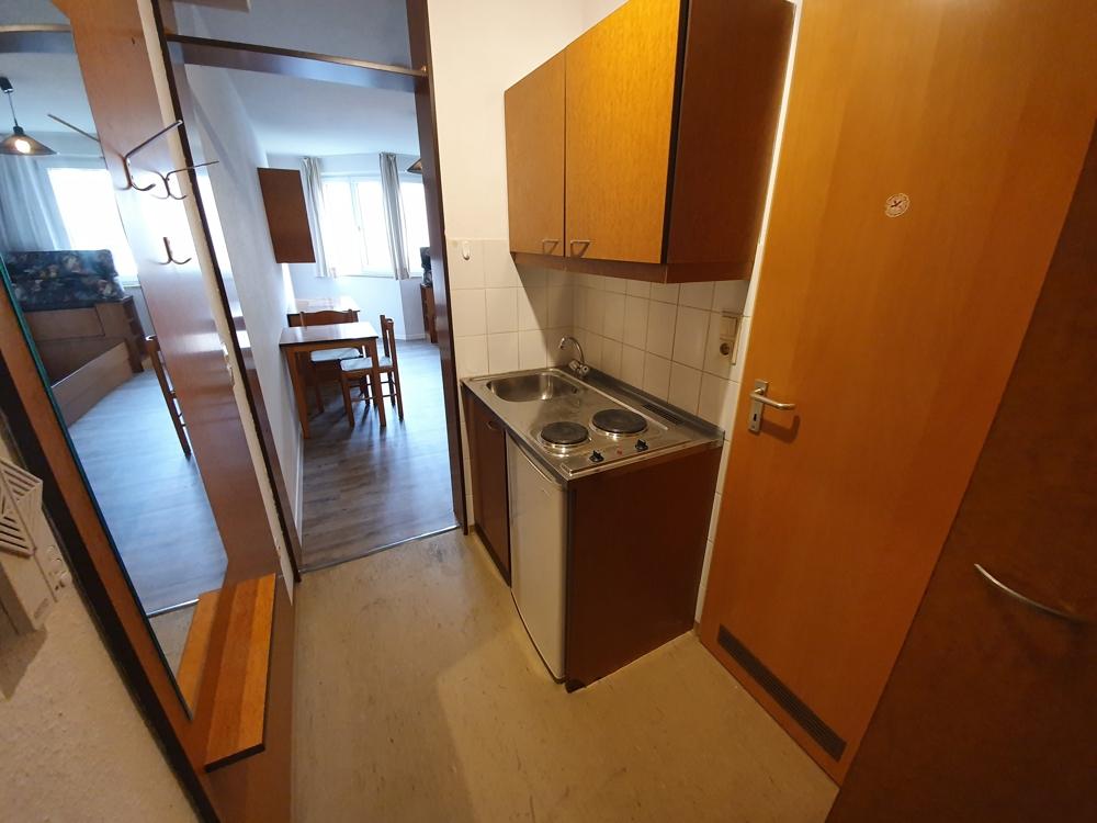 Beziehbares Studentenappartement in ruhiger Stadtlage – nur 1 km von der Universität entfernt - Photo 2