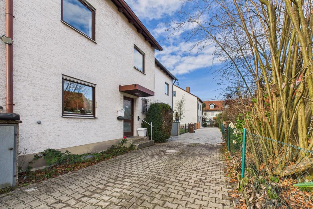 Immobilie in Stadtbergen -  - Bild 1