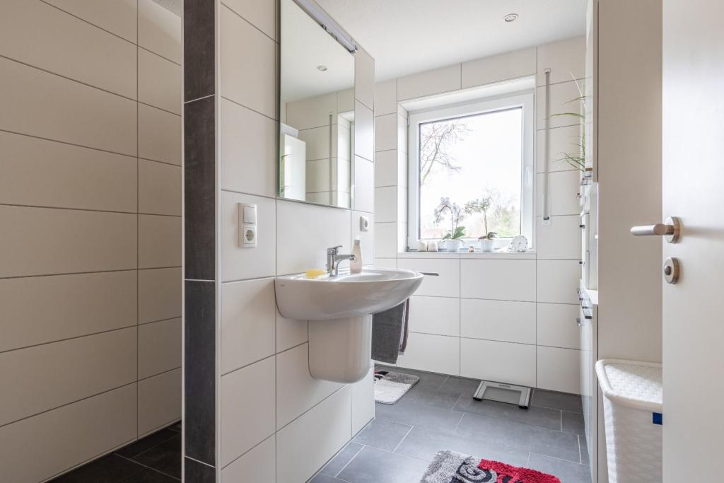 Zeit für Neues: 2 Zimmer mit Balkon! - Photo 5