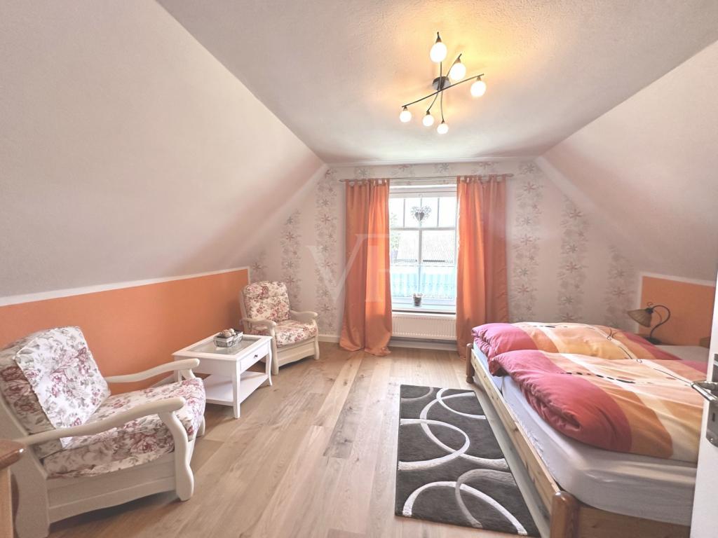 Schlafzimmer DG Beedenbostel