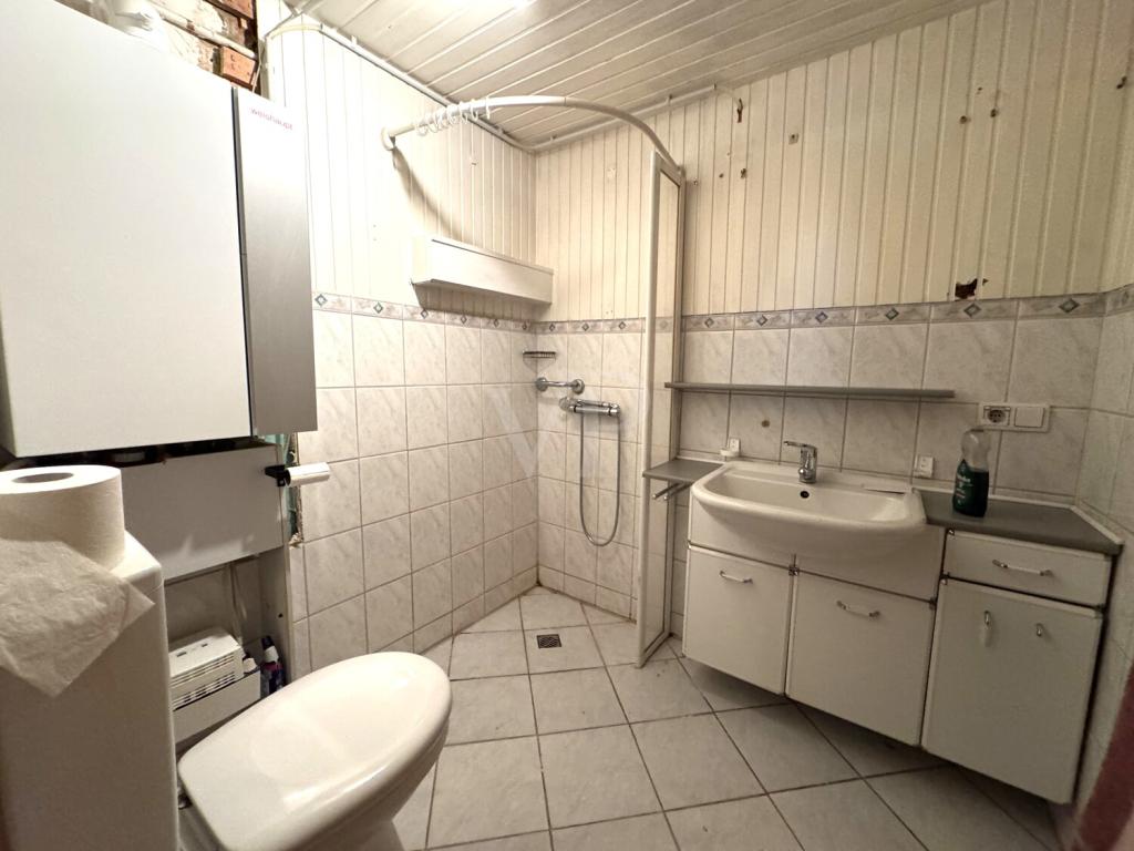 Badezimmer EG