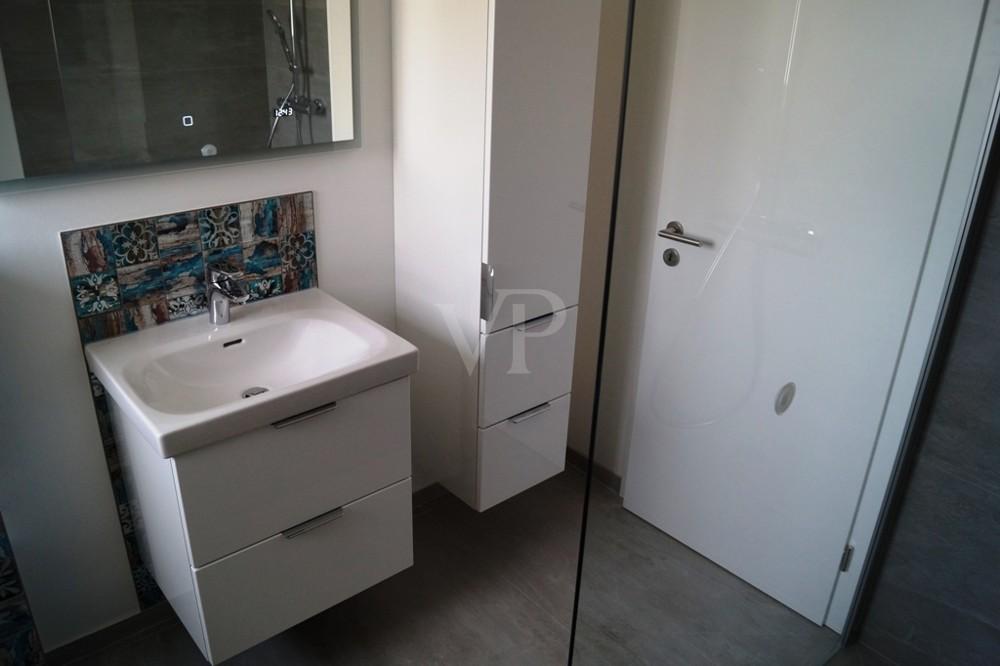 **Modern und schick! Sanierte 3-Zi.Whng. mit Balkon und Garage in ruhiger Lage von Groß-Hehlen** - Photo 5